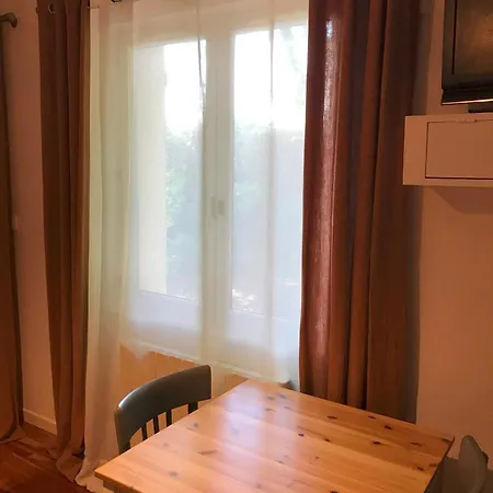 Bed & Breakfast D'hotes 'sous Le Magnolia' Oloron-Sainte-Marie